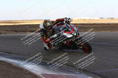 media/Nov-03-2024-TrackDaz (Sun) [[44580f4982]]/B Group/120pm (Grapevine)/